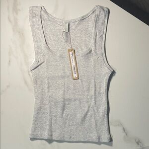 SKIMS Light Gray Ribbed Scoop Tank